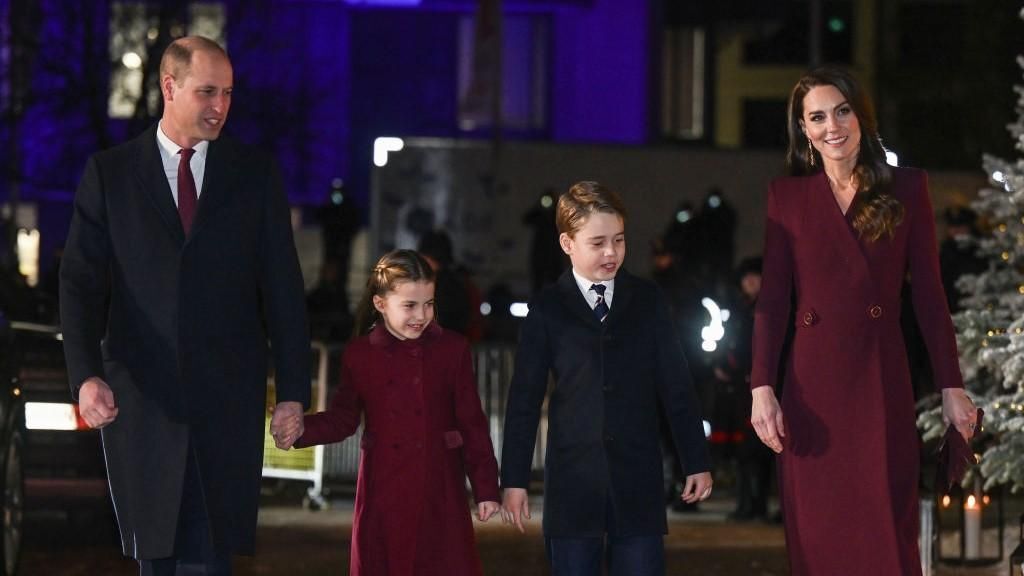 Ezt üzenik öltözködésükkel a brit királyi család női tagjai​