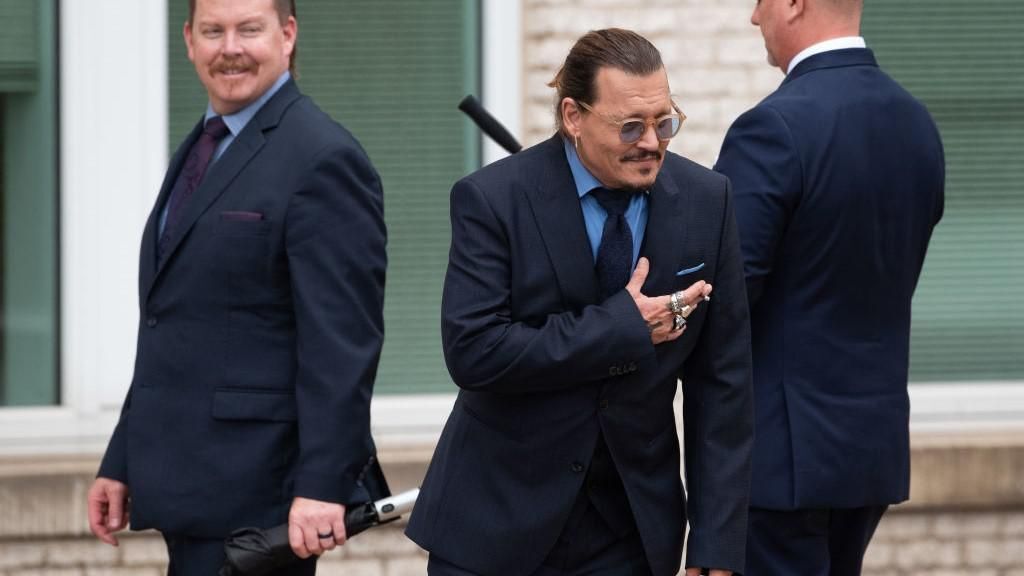Mennyi pénze van Johnny Deppnek? Ennyit profitált a per győzelmével