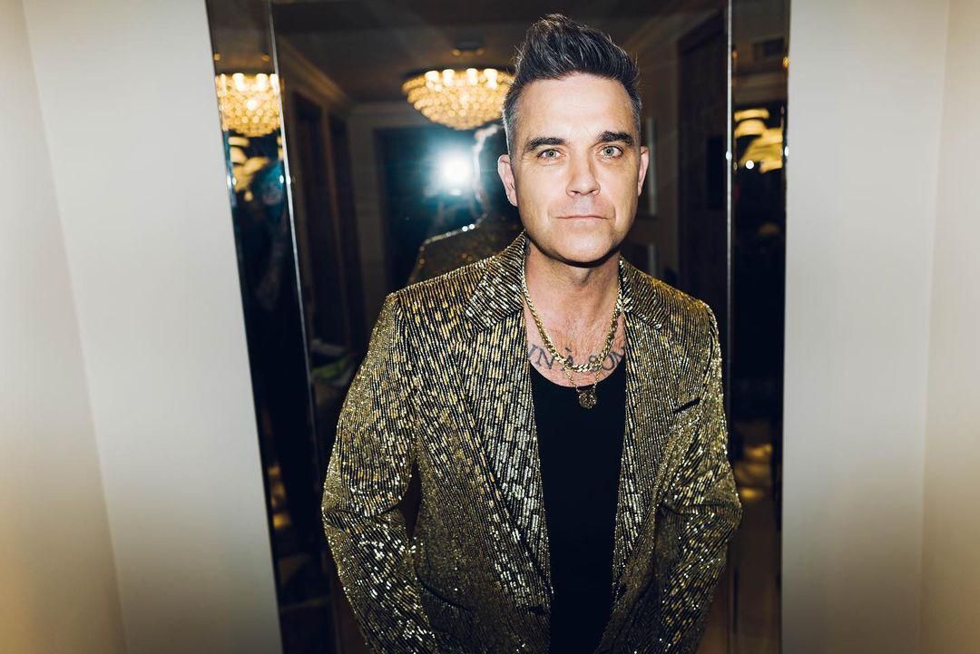 Robbie Williams megszabadul óriási értékű Banksy-gyűjteményétől