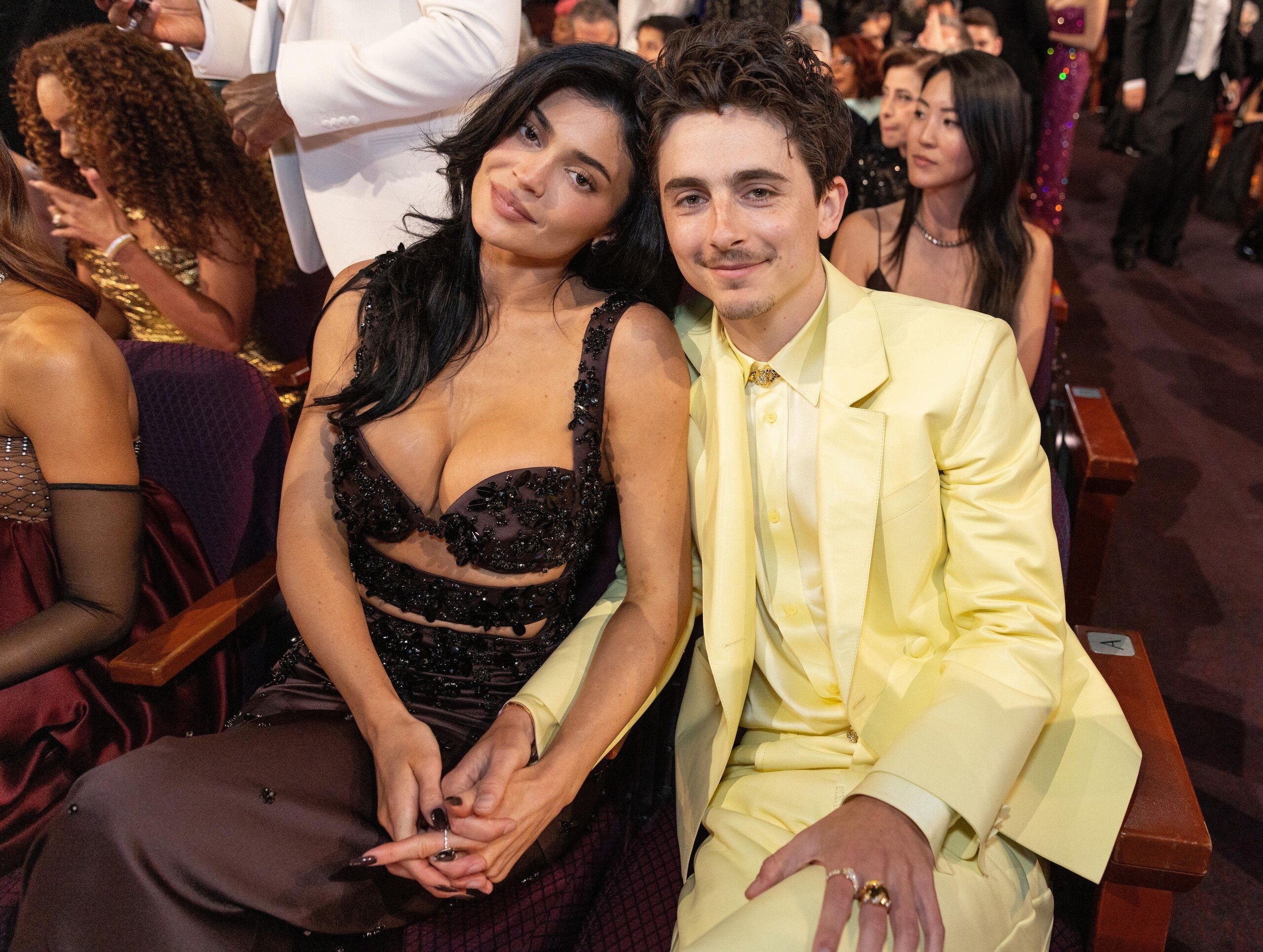 Egy forrás elárulta, miért olyan jó Timothée Chalamet és Kylie Jenner kapcsolata