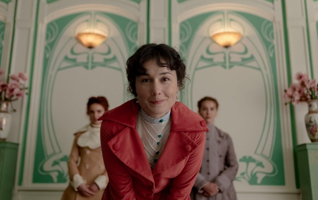 Minden Bridgerton-rajongót kárpótolni fog a Netflix új romantikus sorozata