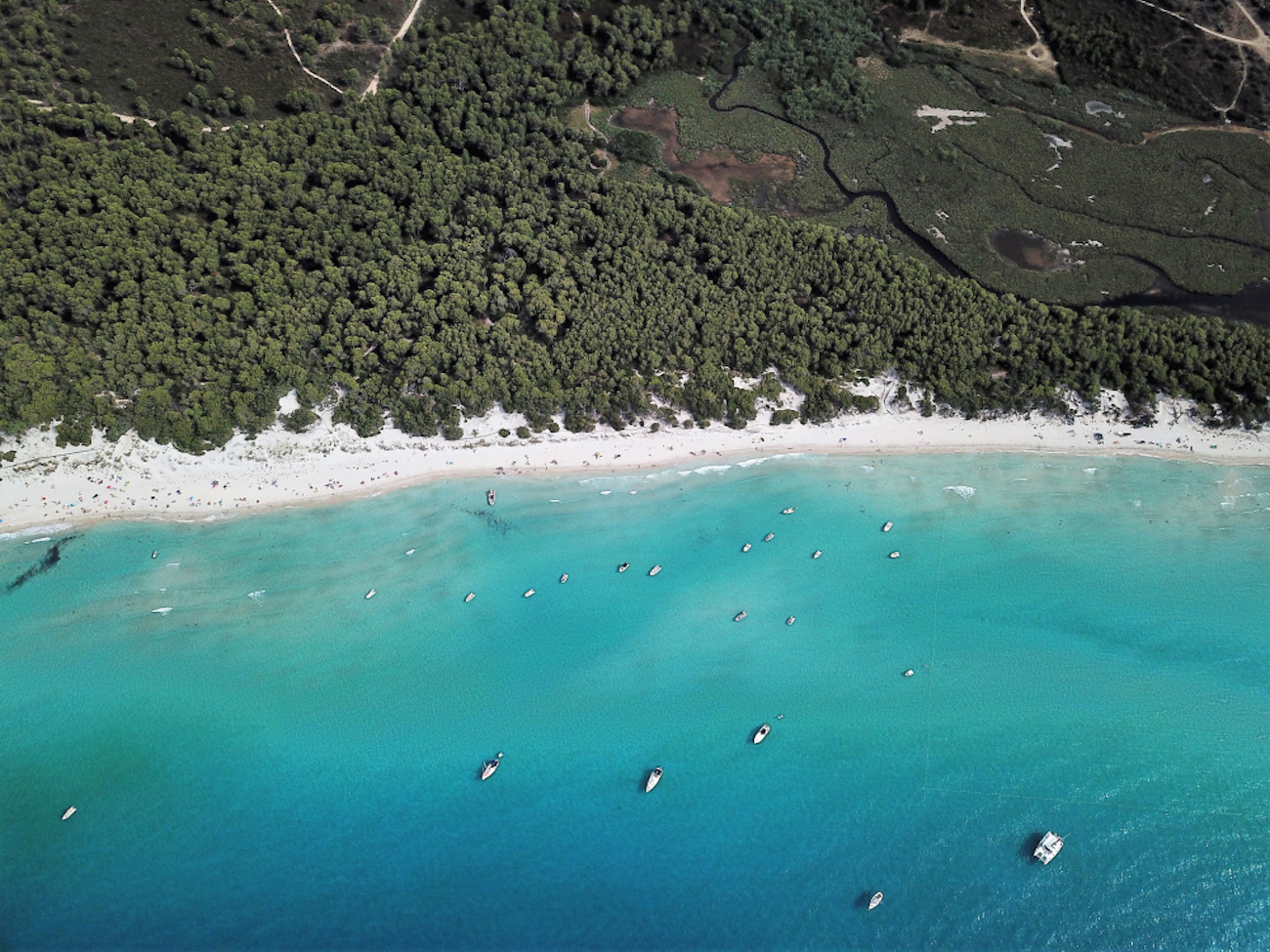 Európa legszebb titkos strandjai, ha elmenekülnél a tömeg elől