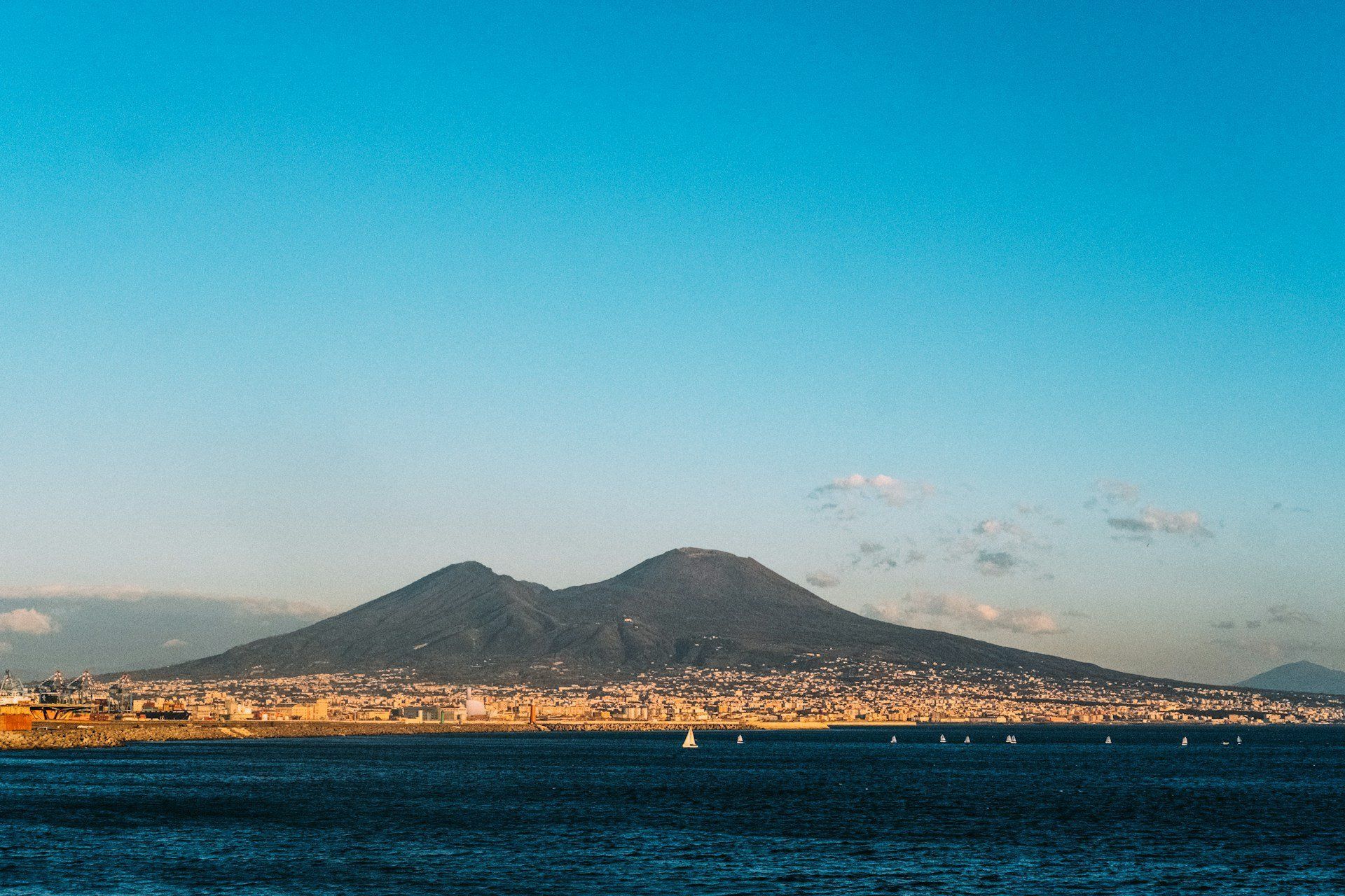 Ennyire biztonságos most Nápolyba utazni