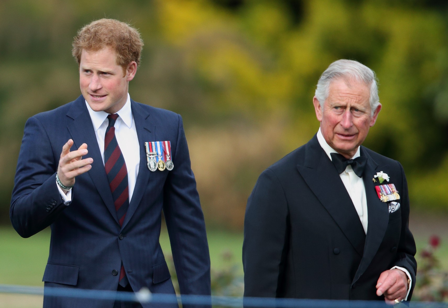 Károly király egy váratlan lépéssel „megtörte a jeget” Harry herceggel szemben