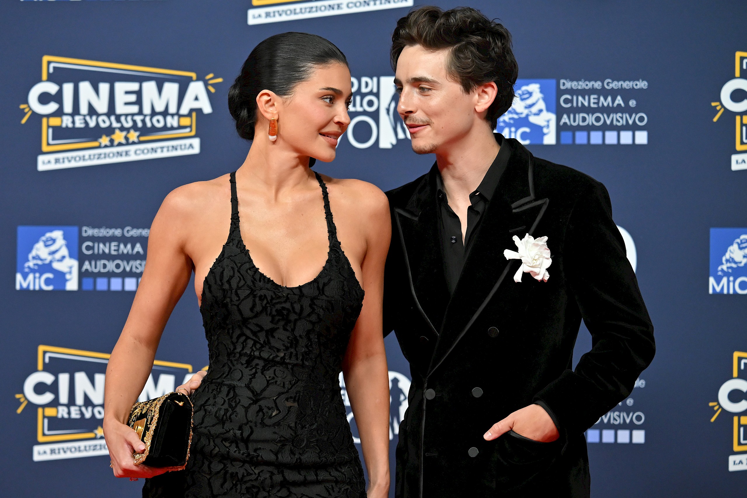 Testbeszéd-szakértő elemezte Kylie Jenner és Timothée Chalamet kapcsolatát a szakítási pletykák fényében