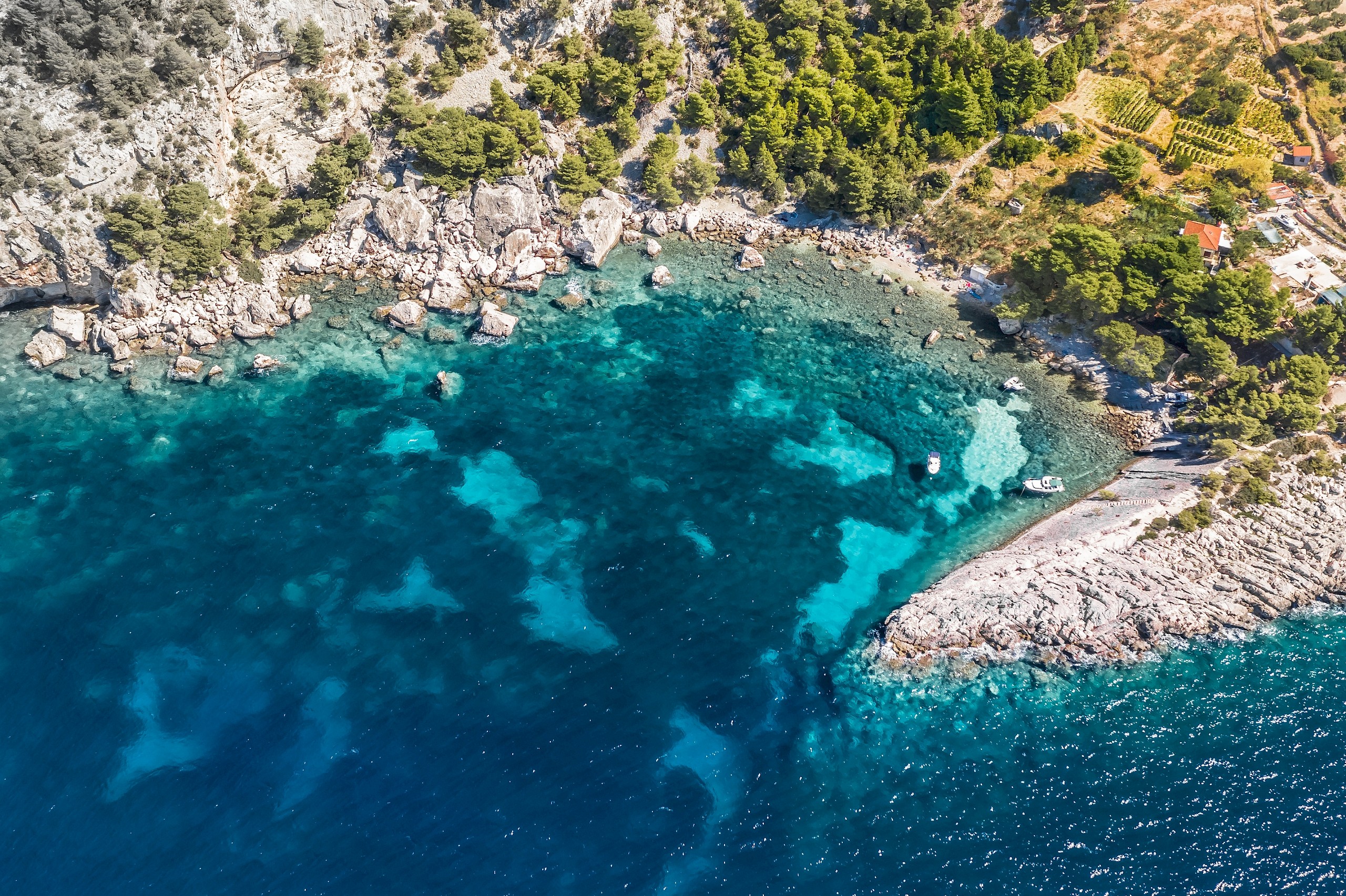 Európa leginkább alulértékelt tengerpartja pár óra kocsiútra van tőlünk