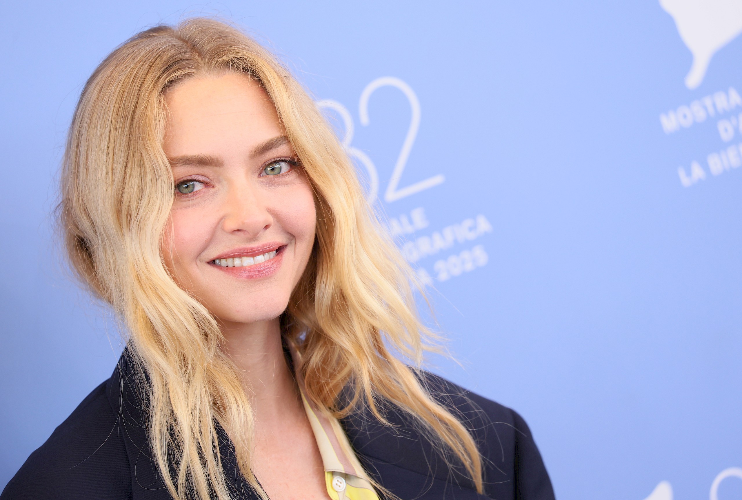 Amanda Seyfried kölcsönkérte Julia Roberts szettjét a Velencei Filmfesztiválon