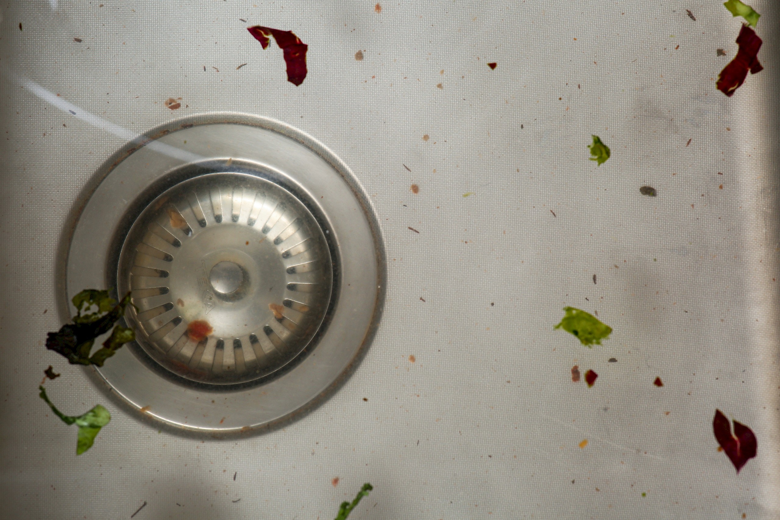 Valószínűleg te sem takarítod eleget a konyhai mosogatódat