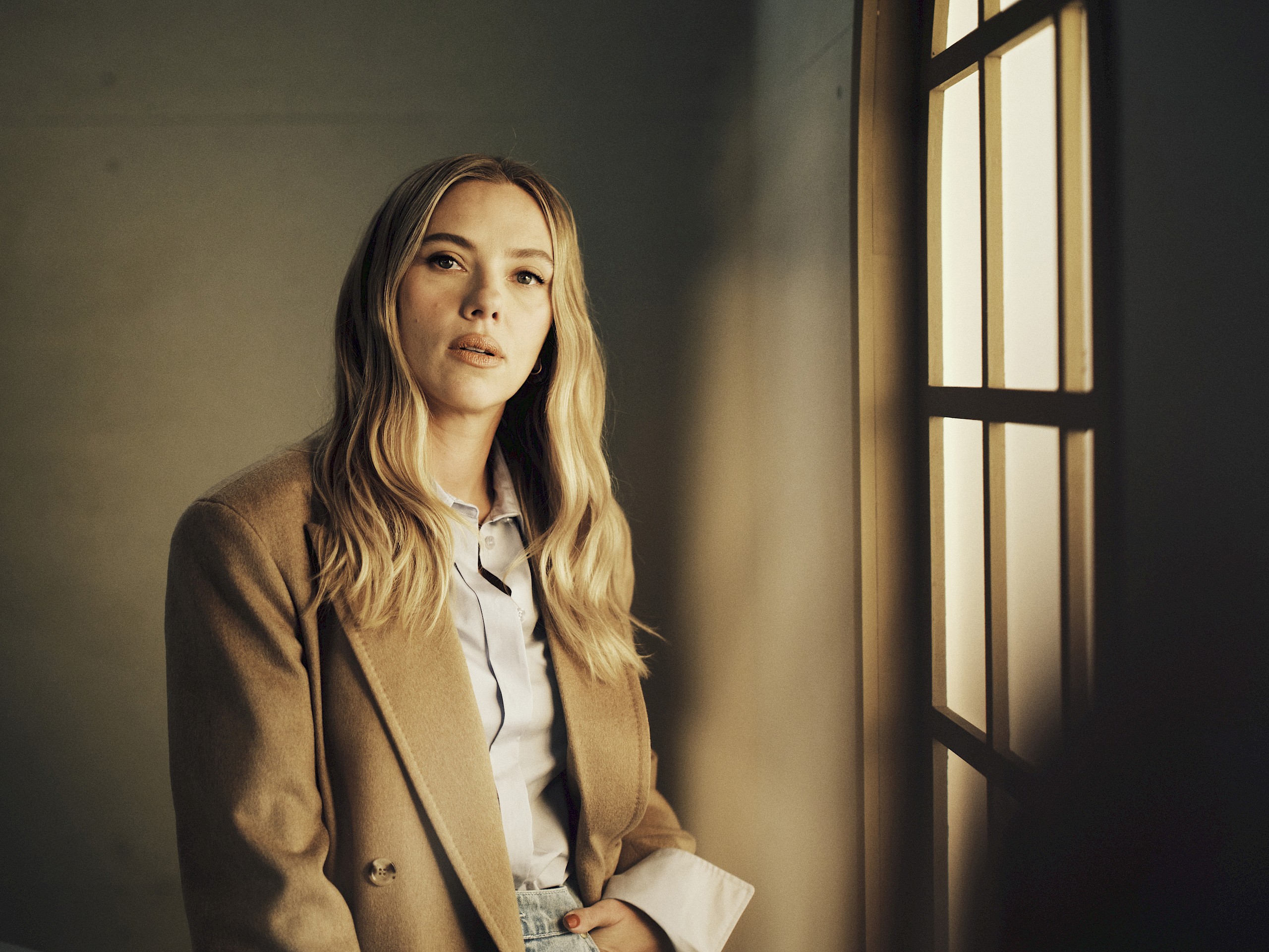 Elképesztő lett Yorgos Lanthimos Prada-reklámja Scarlett Johanssonnal