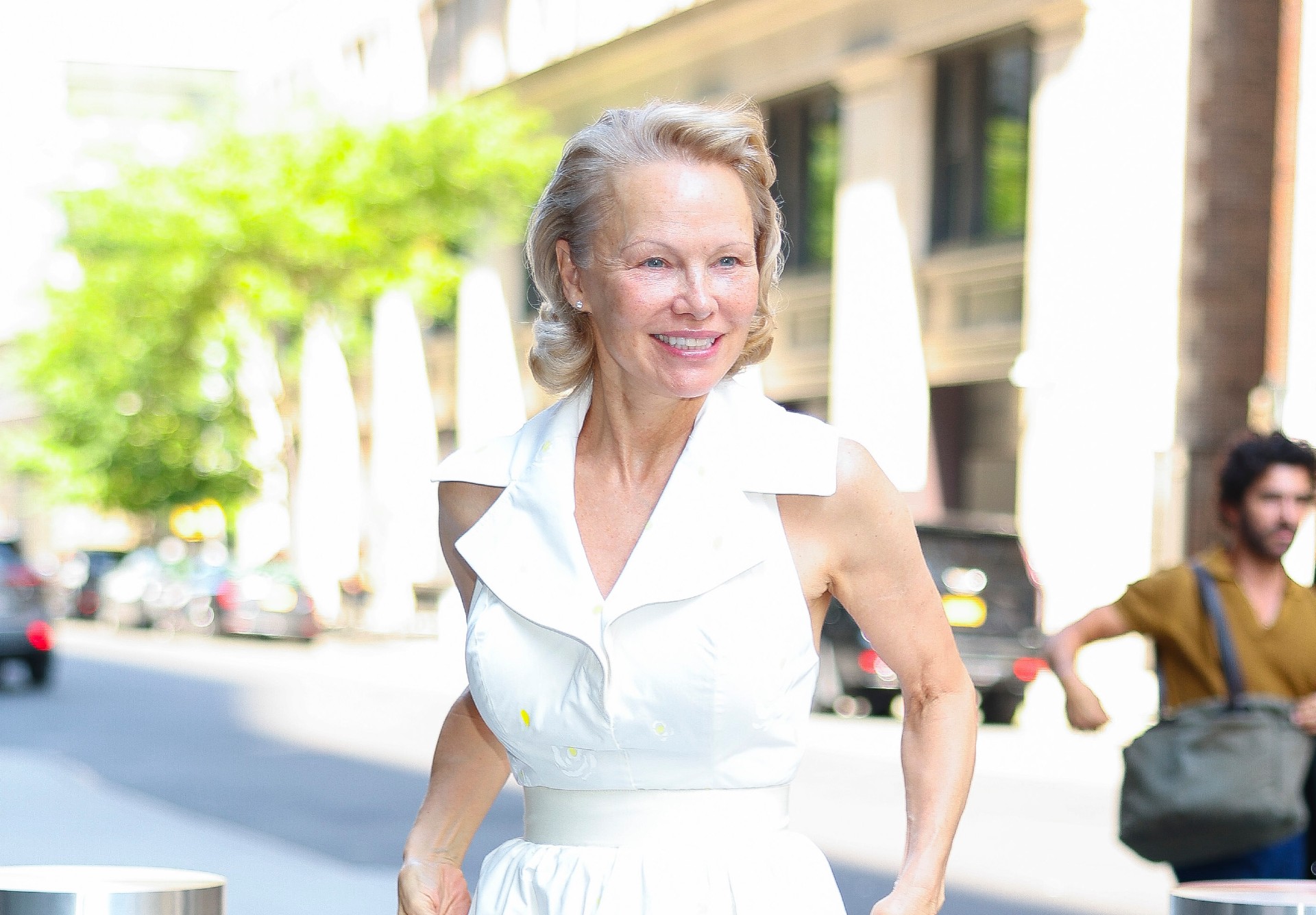 Pamela Anderson hatalmasat változtatott külsején