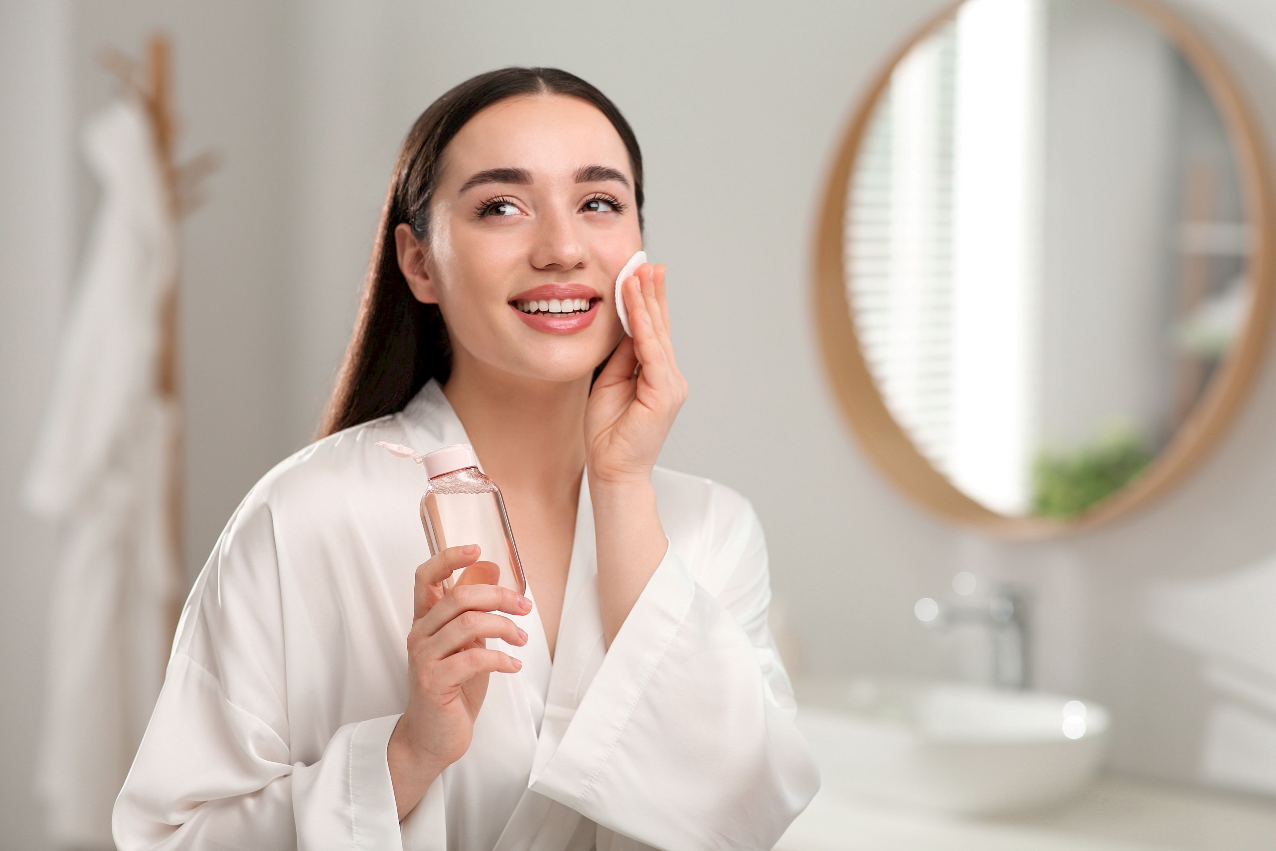 A bőrgyógyászok szerint sokan elkövetjük ezt a súlyos bőrápolási hibát