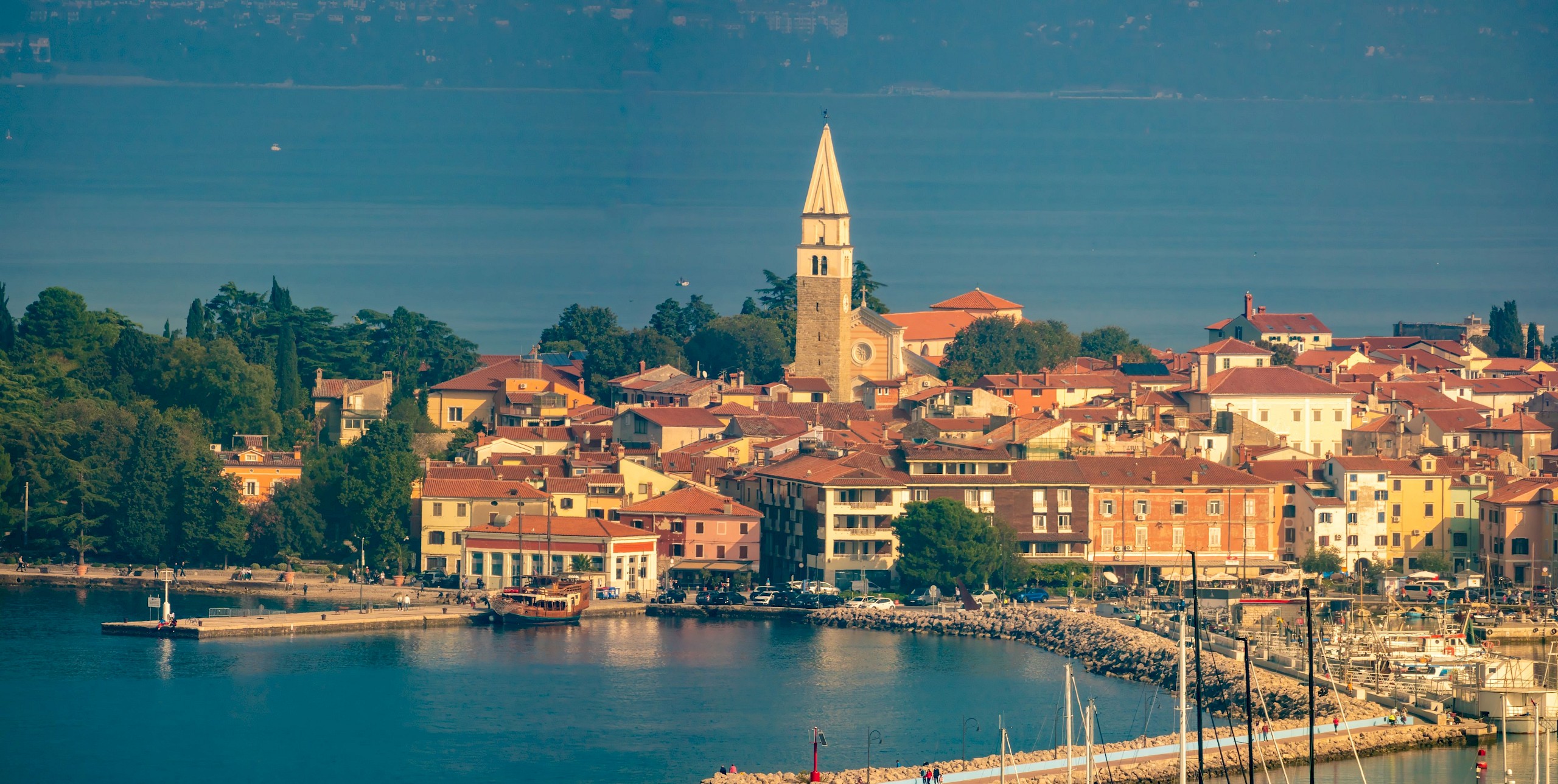 Tőlünk néhány órányira találni Európa még fel nem fedezett, mesés úti célját