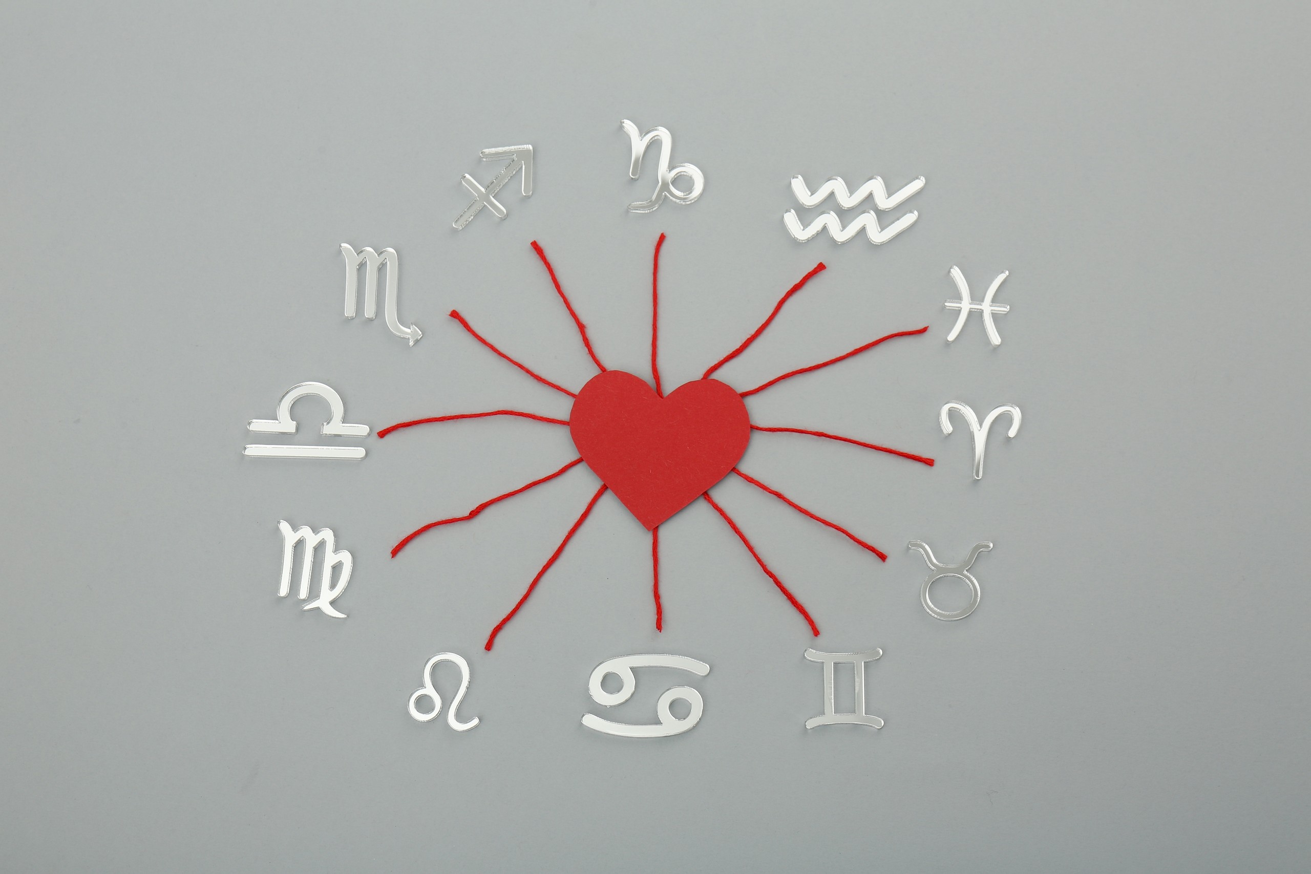 Szerelmi horoszkóp: mi vár rád novemberben a csillagok szerint?