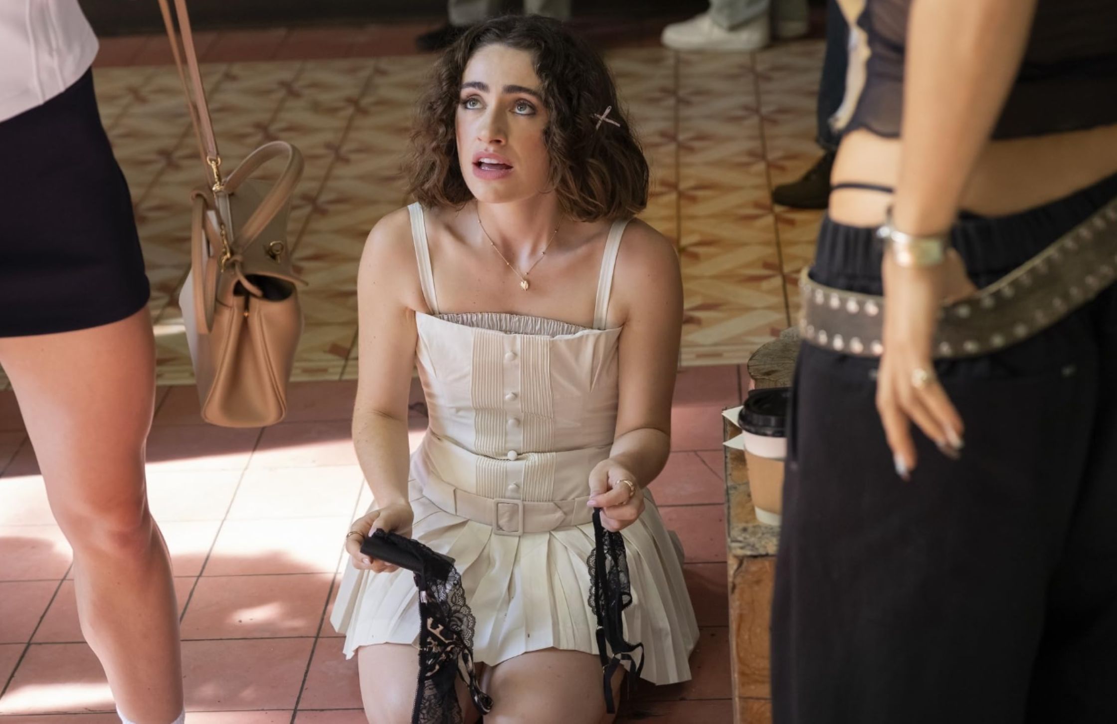 Mindenki odáig van ezért az új csajos vígjátéksorozatért – te láttad már?