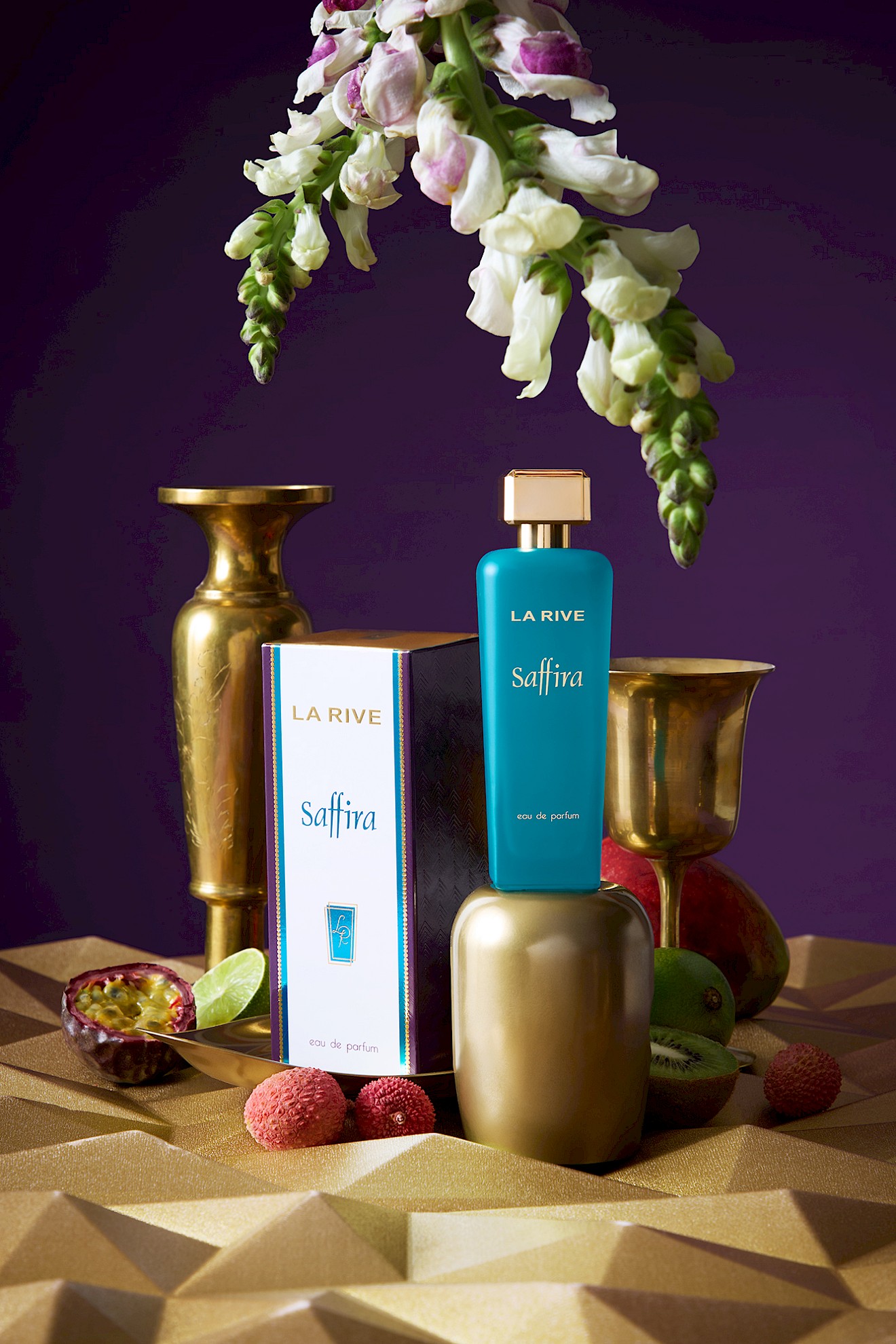 A parfüm, ami egyből egy trópusi nyaralásra repít: La Rive Saffira