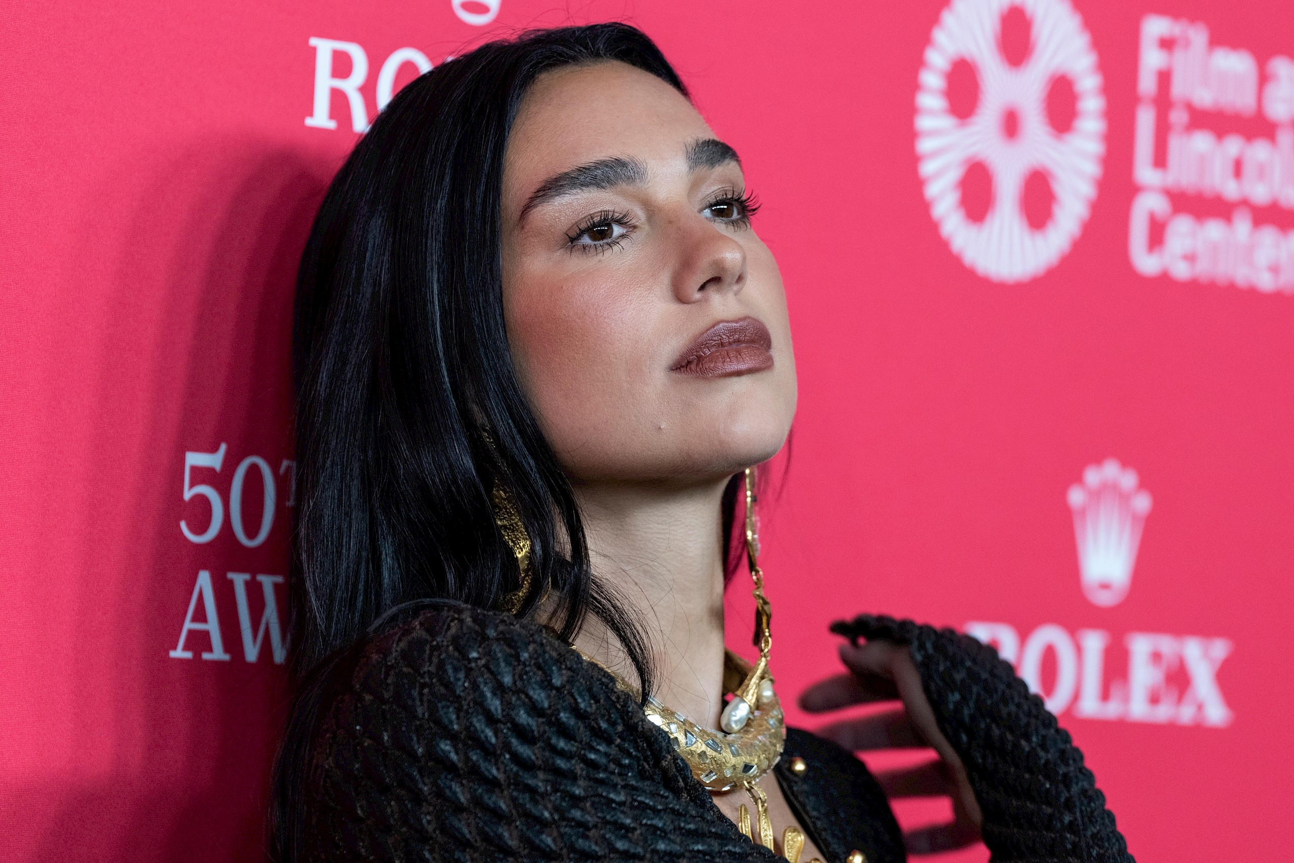 6 téli farmertrend, amit te is elleshetsz Dua Lipától