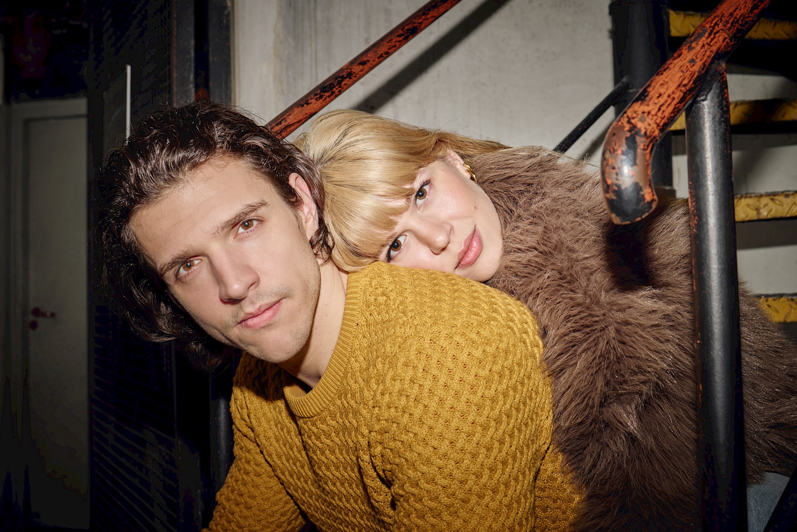 „Lapozzunk, és akkor mi van?” – Z generációs interjú Márkus Lucával és Medveczky Balázzsal