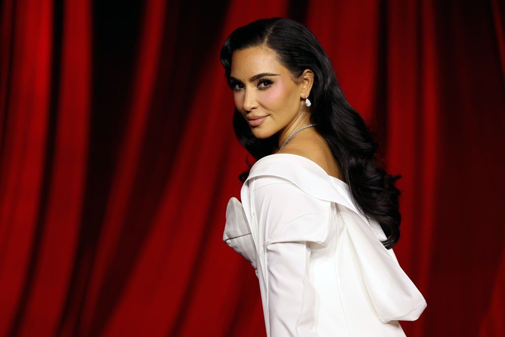 Kim Kardashian ugyanazt a nyakéket viselte, amit korábban Diana