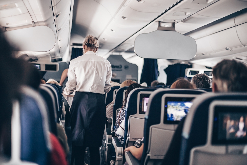 Egy légiutas-kísérő bevallotta, melyik két sorba nem ülne soha a repülőn