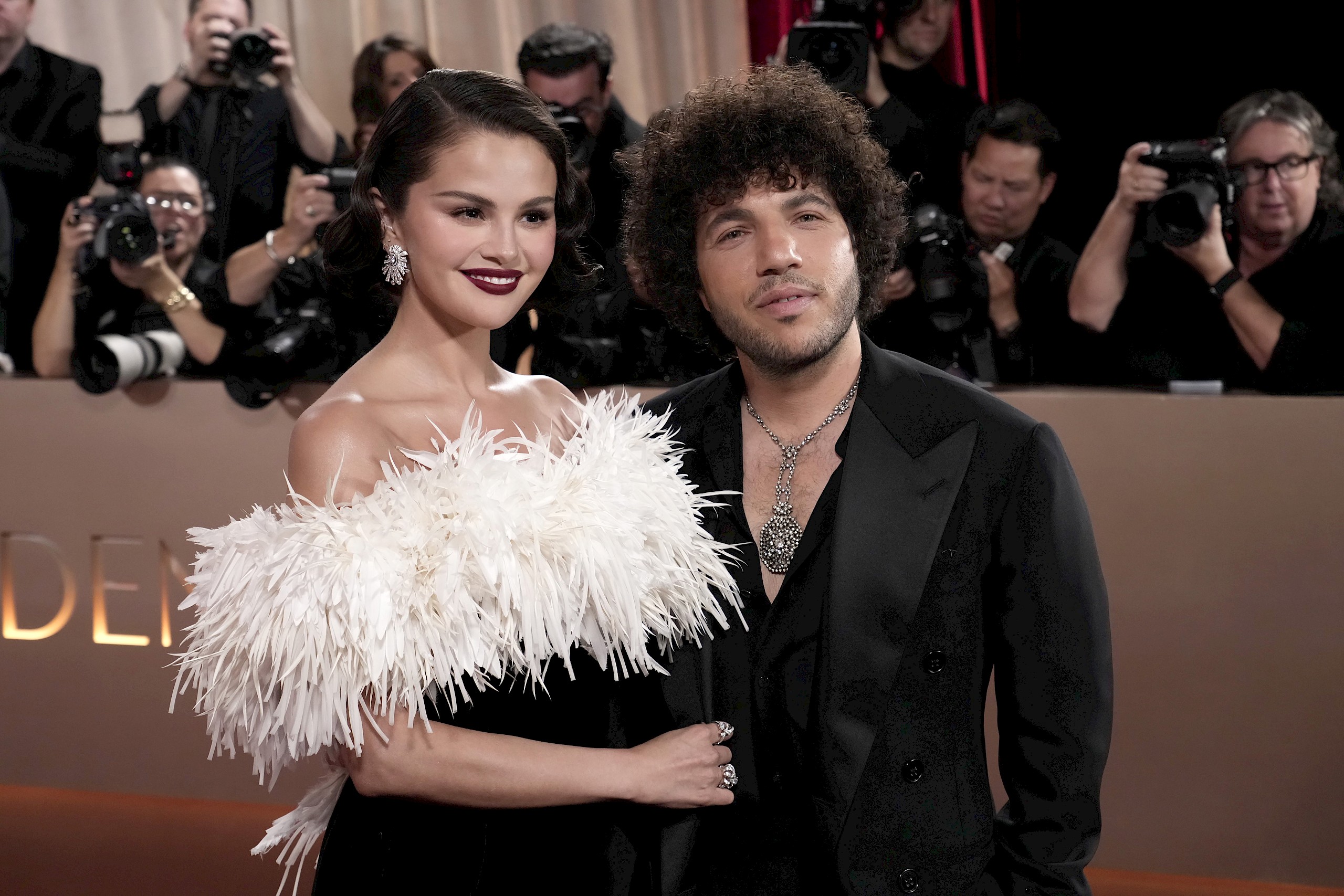 Selena Gomez és Benny Blanco váratlan helyen kötöttek ki a Golden Globe után