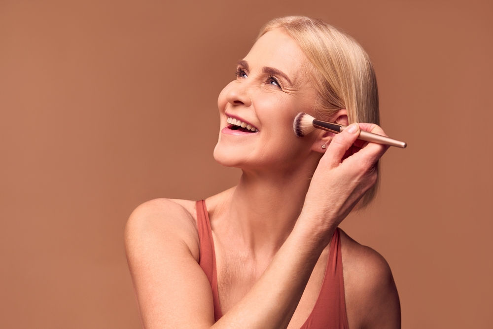 5+1 sminkhiba, amit az 50 feletti nők gyakran elkövetnek