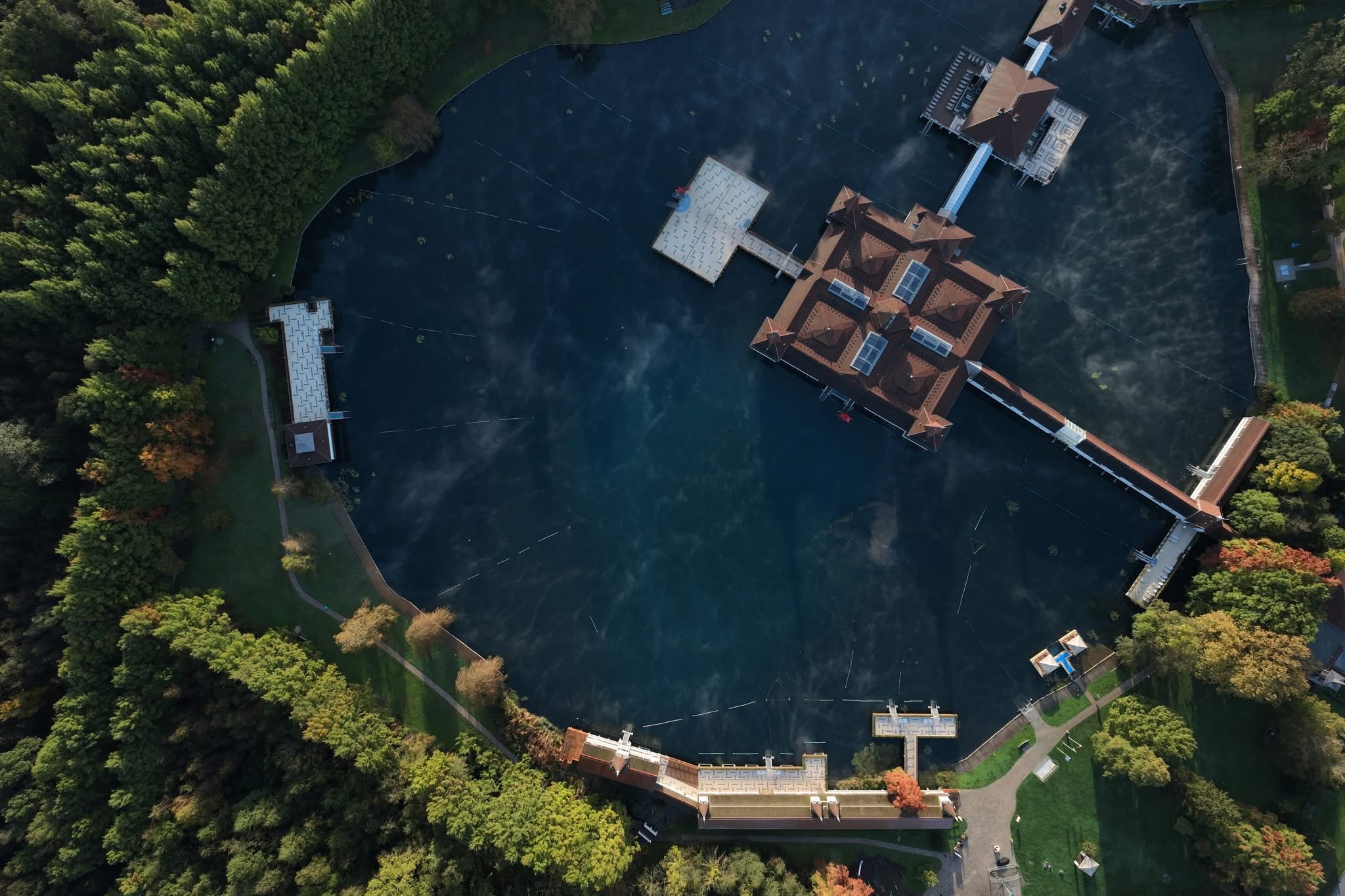 Ha mínusz fokok, akkor forró víz: 5 vidéki termálváros a téli feltöltődéshez