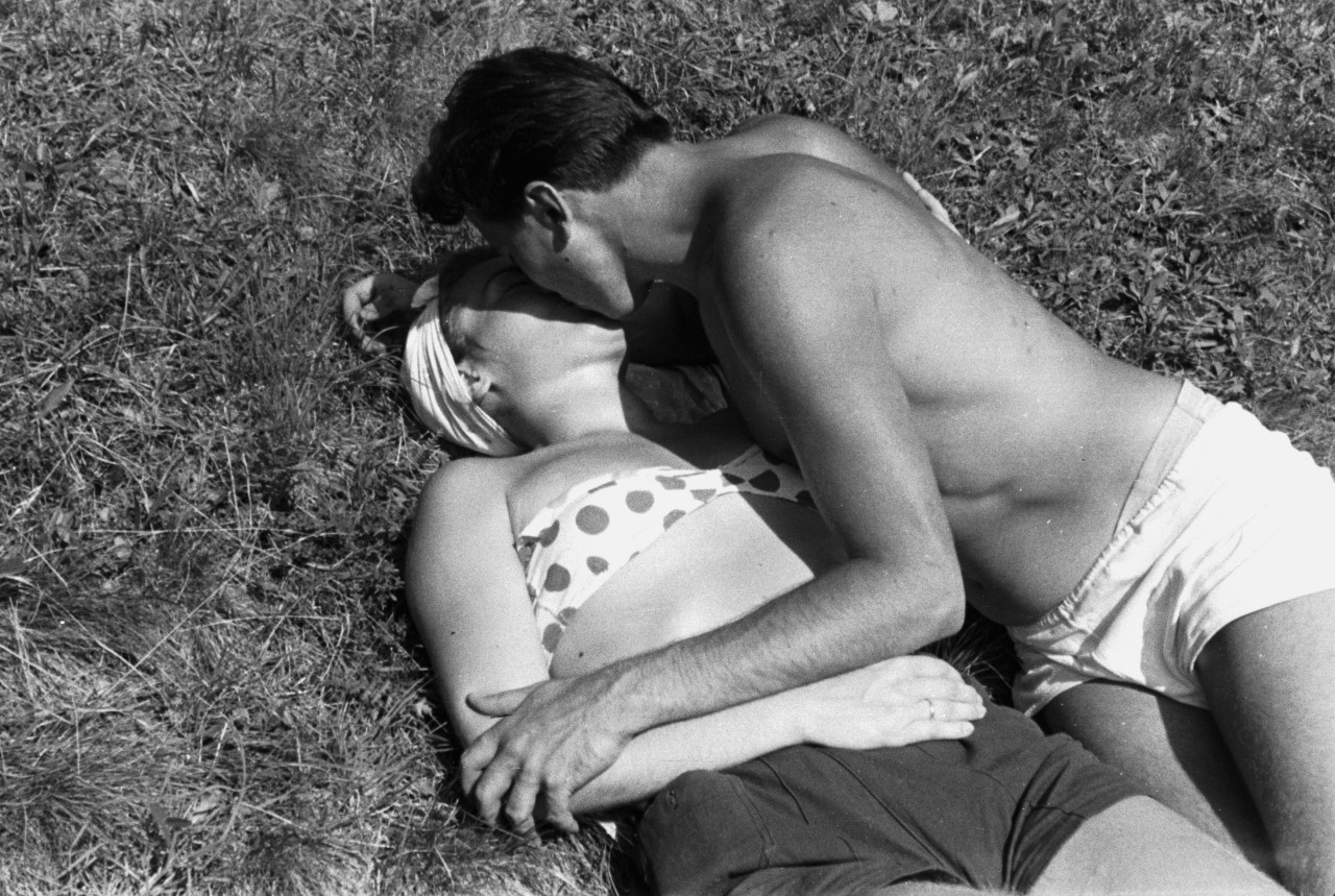 A szerelem régen: így ünnepeltek a 20. században – galéria