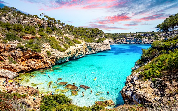 Sina Ettmer Photography/Shutterstock