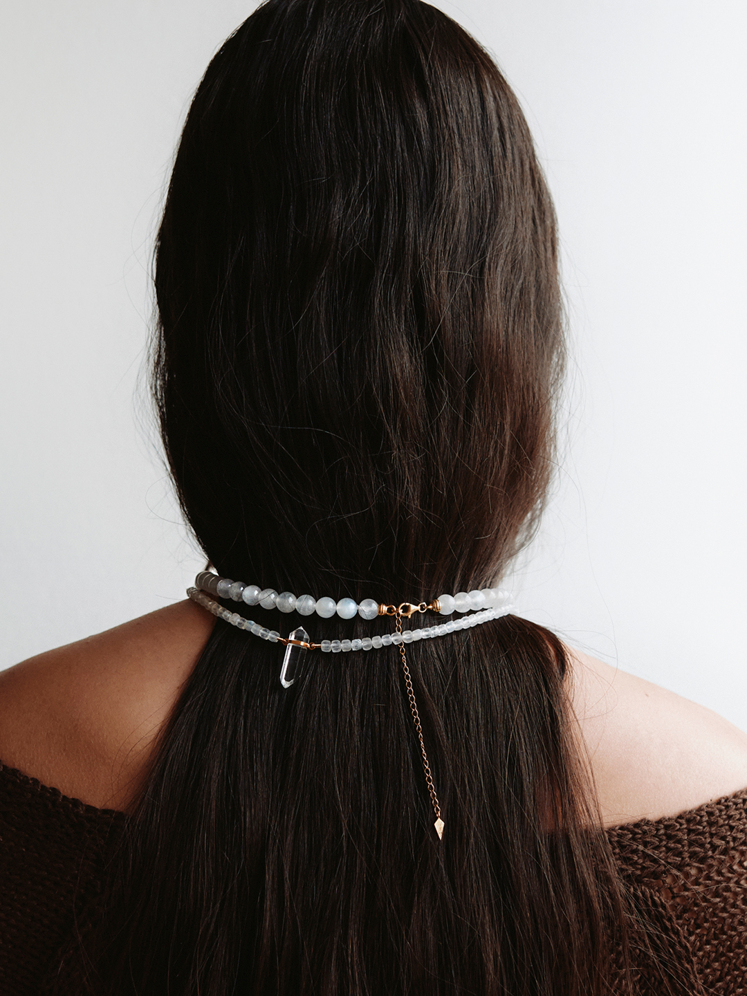 Az időtálló szépség és a személyes történet találkozása  – interjú a MELINDAWOLF ékszermárka alapítóival