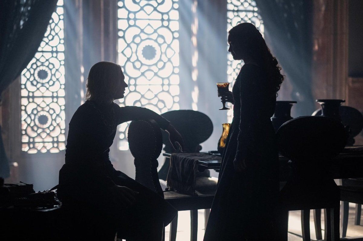 5 sorozat, ami legalább ugyanolyan jó, mint a Sárkányok háza