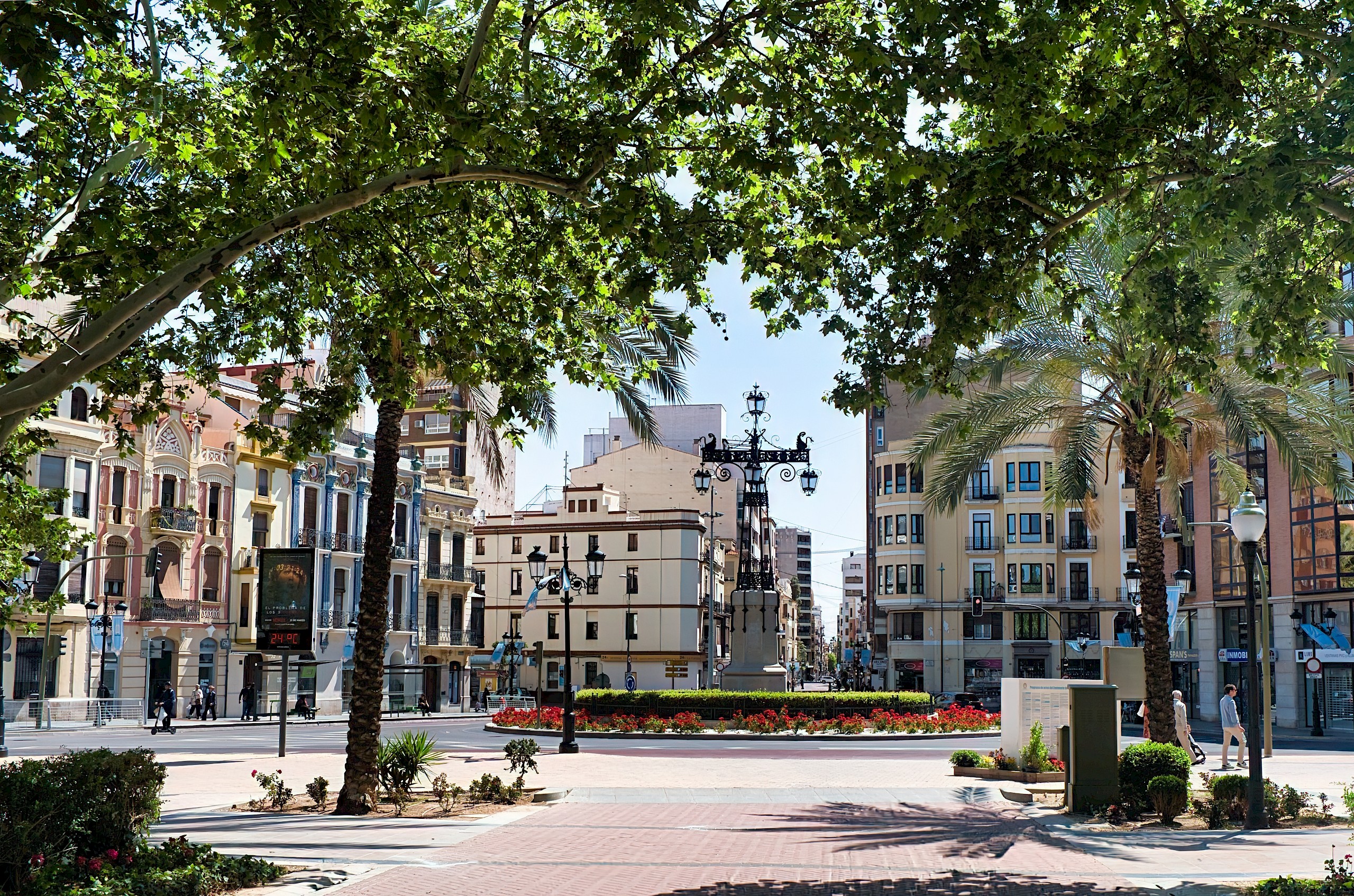 Itt az új Barcelona? Ez a spanyol város tavasszal különösen jó úti cél