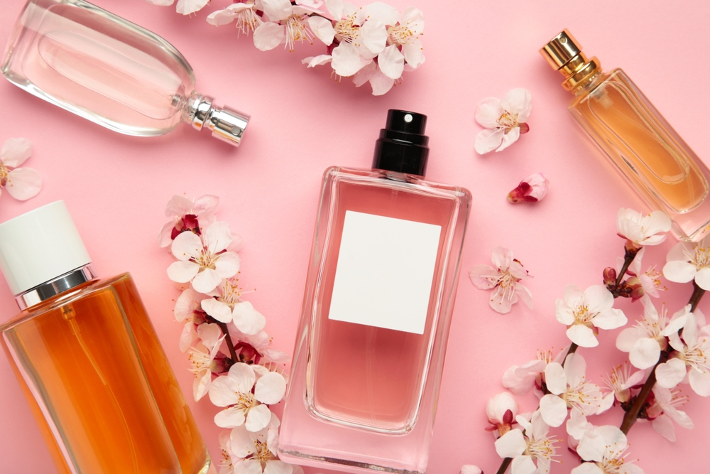 4 tavaszi parfüm, ha üde, gyümölcsös-virágos illatot keresel