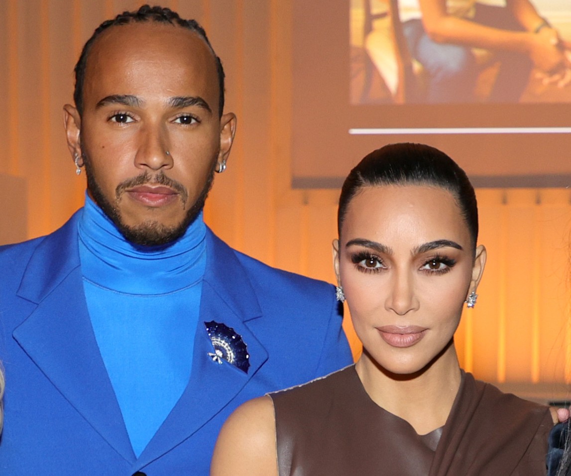 Kim Kardashian és Lewis Hamilton együtt Tokióban – egyre komolyabb lehet a kapcsolatuk