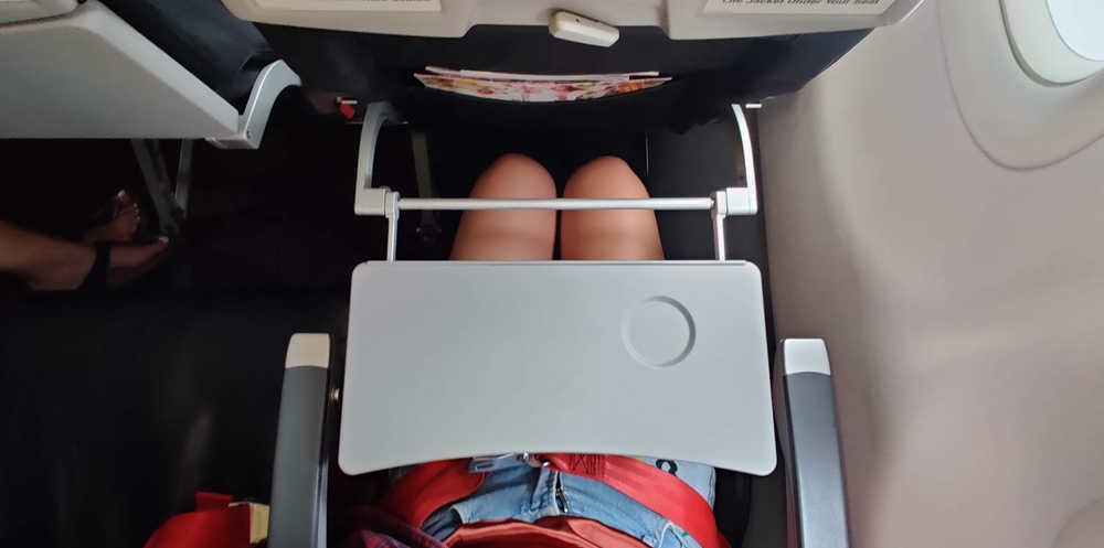 Egy légiutas-kísérő figyelmeztet: ezt a részt inkább ne érintsük a repülőn