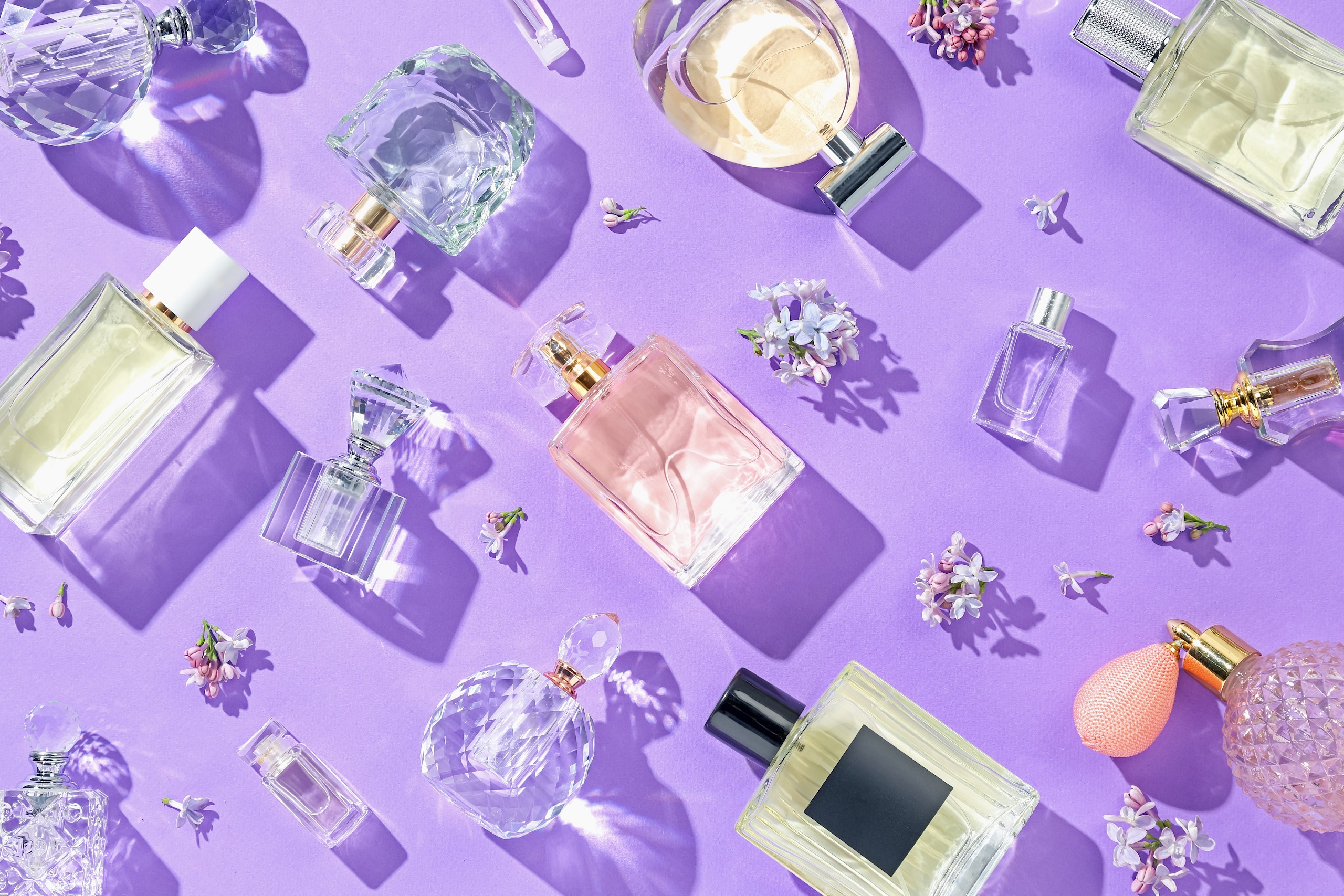 5 tavaszi parfüm, ami azonnal feldobja a hangulatod