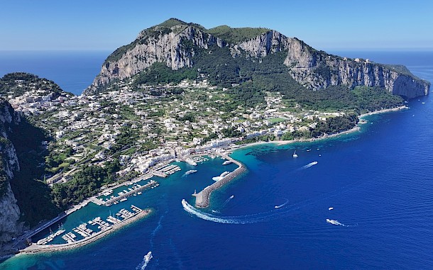 ByDroneVideos/Shutterstock