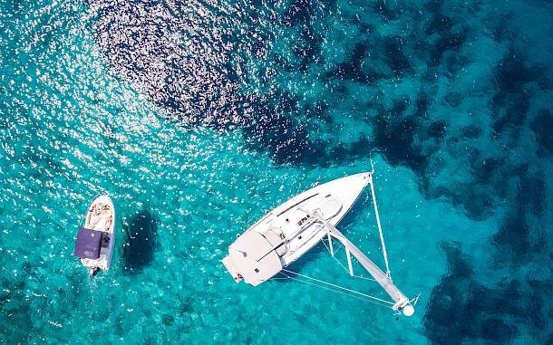 fivetonine/Shutterstock