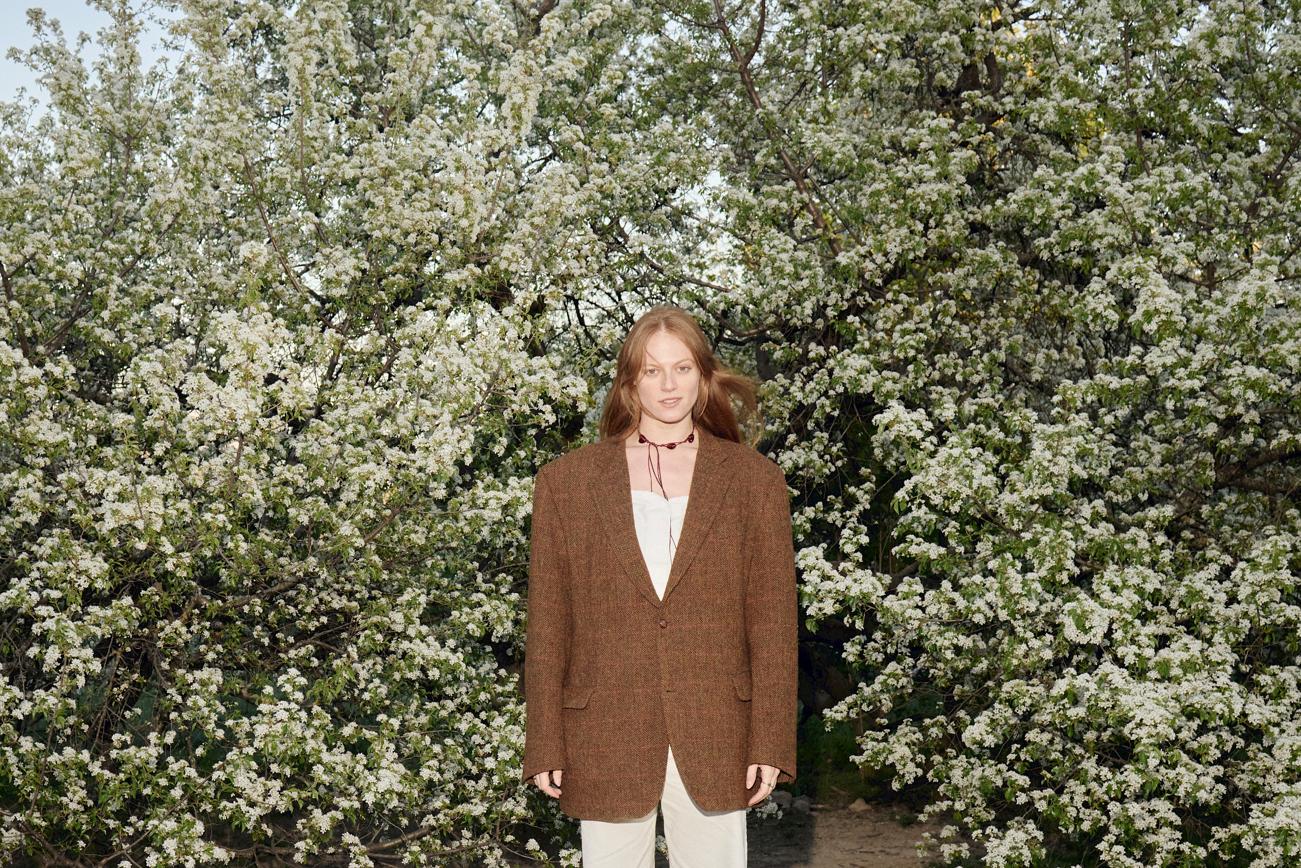 Amikor egy táncos megtalálja a saját hangját – interjú Jurák Bettina Rose-zal