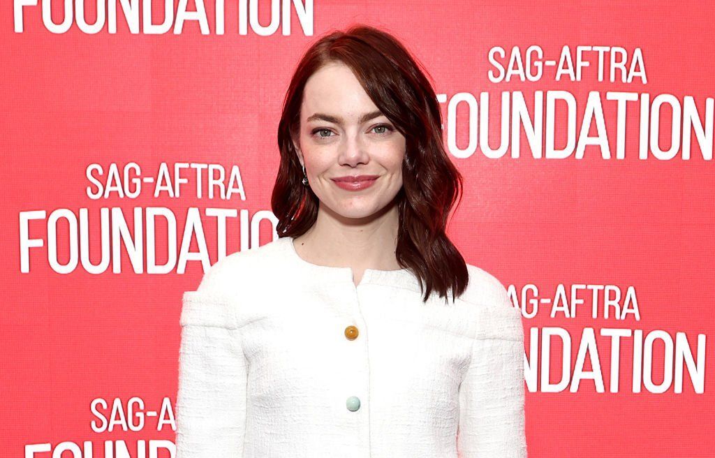 Emma Stone lecserélte ikonikus vörös fürtjeit