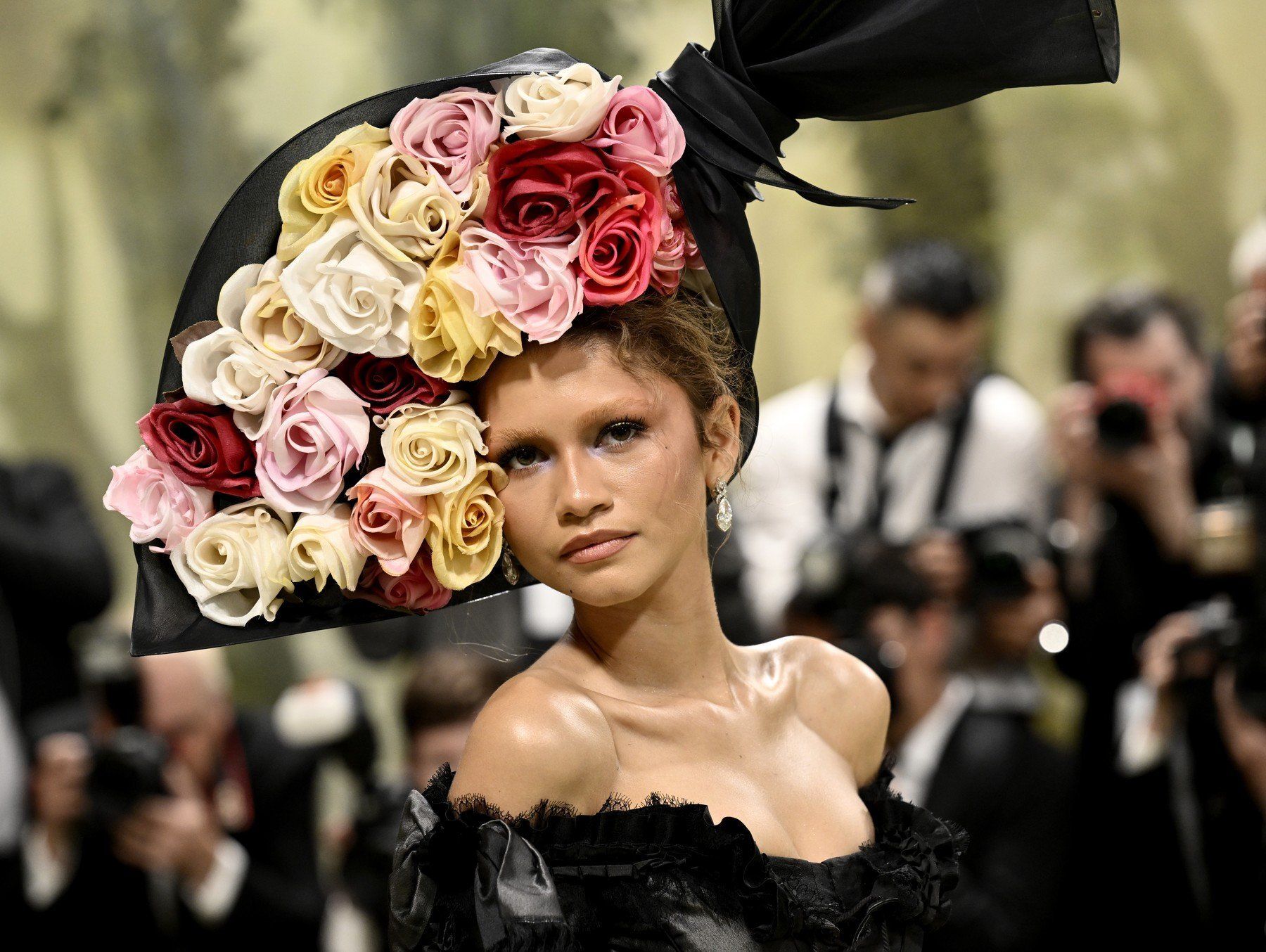 Csipkerózsika csillogás: ezek voltak az idei Met-gála legkáprázatosabb ruhái