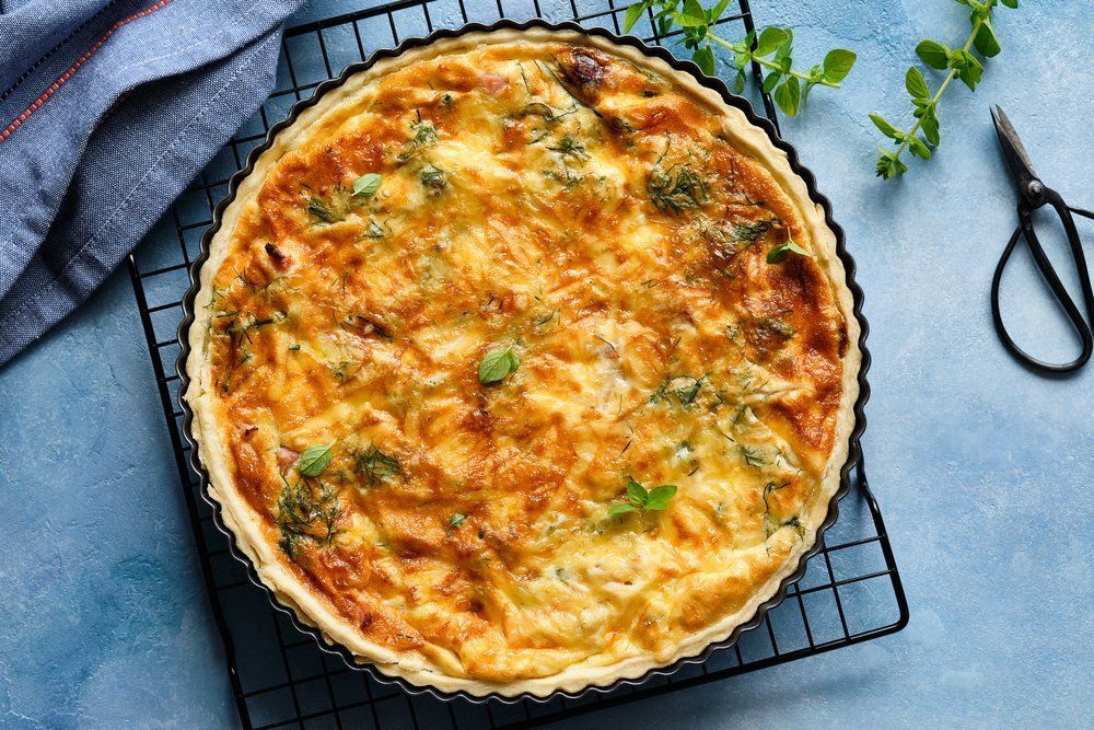 A sonka és a spenót tökéletes találkozása: egyszerű quiche recept