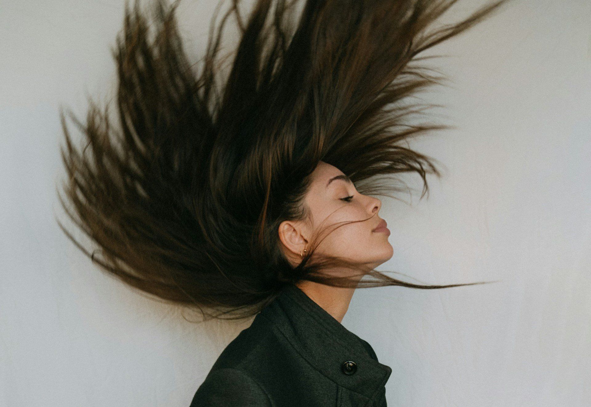 Ezt a 7 dolgot nem tenné egy hajhullás szakértő a hajával